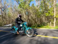 Royal Enfield Classic 650 2025 73682 Thumb