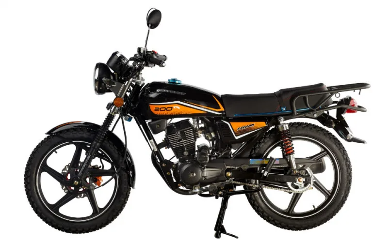 Serpento Taypan R 200
