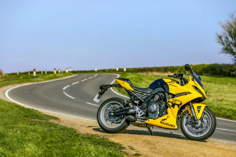 Suzuki GSX-8R Kiiro Limited Edition 2026 Image: 5 Suzuki GSX-8R Kiiro Limited Edition 2026 69706