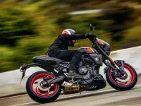 Suzuki GSX-8TT 2026 70863 Thumb