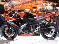 Suzuki GSX R750 2025 61288 Thumb