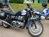 Triumph Bonneville T100 2025 61349 Thumb