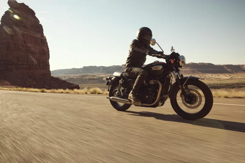 Triumph Bonneville T100 2026 Image: 2 Triumph Bonneville T100 2026 70290
