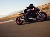 Triumph Street Triple 765RX 2026 69586 Thumb
