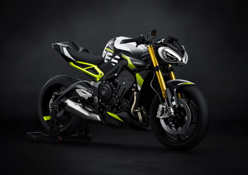 Triumph Street Triple 765 R 2025 Image: 2 Triumph Street Triple 765 R 2025 73801