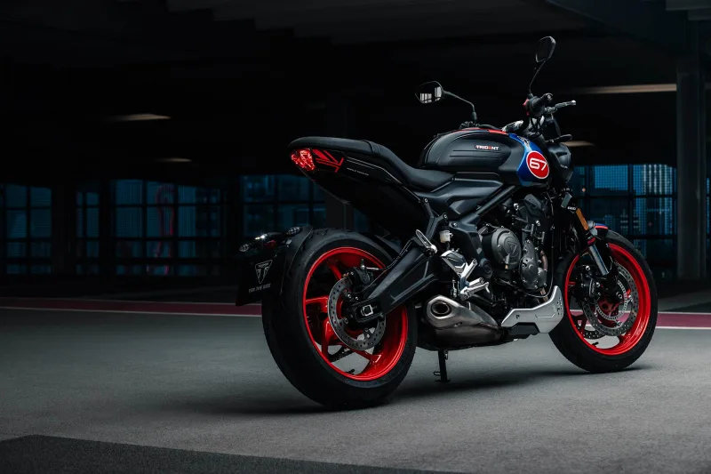 Triumph Trident 660 Triple Tribute Special Edition 2026 Image: 5 Triumph Trident 660 Triple Tribute Special Edition 2026 70209