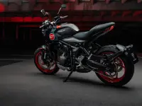 Triumph Trident 660 Triple Tribute Special Edition 2026 70206 Thumb