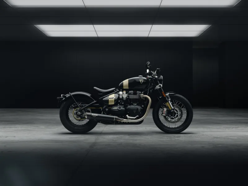 Triumph Bonneville Bobber 2024 Image: 2 Triumph Bonneville Bobber 2024 73815