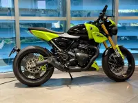 Triumph Viper 400 2026 71001 Thumb
