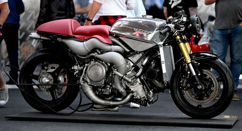 Veloce Motorcycle Aperion 2027