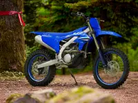 Yamaha R25 2025 73882 Thumb
