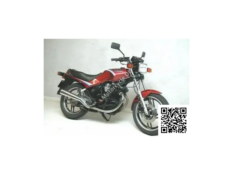 Yamaha XS 400 DOHC (reduced Effect)