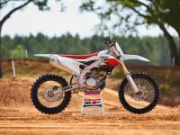 Yamaha YZ250F 70th Anniversary Edition 2026 69828 Thumb