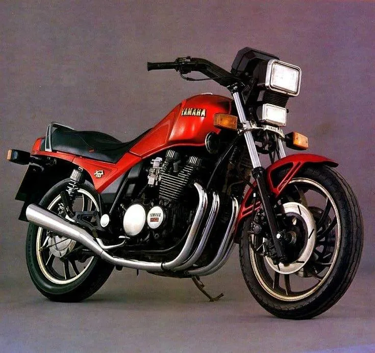 Yamaha XJ 750 Seca 1982 Image: 2 Yamaha XJ 750 Seca 1982 74685