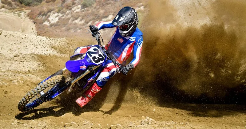 Yamaha YZ450F Monster Energy 2025 Image: 2 Yamaha YZ450F Monster Energy 2025 73956