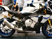 Yamaha YZF-R1M 2025 61465 Thumb