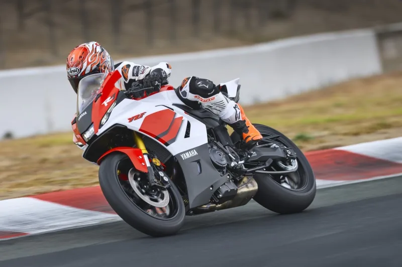 Yamaha YZF R7 2025 Image: 2 Yamaha YZF R7 2025 73963