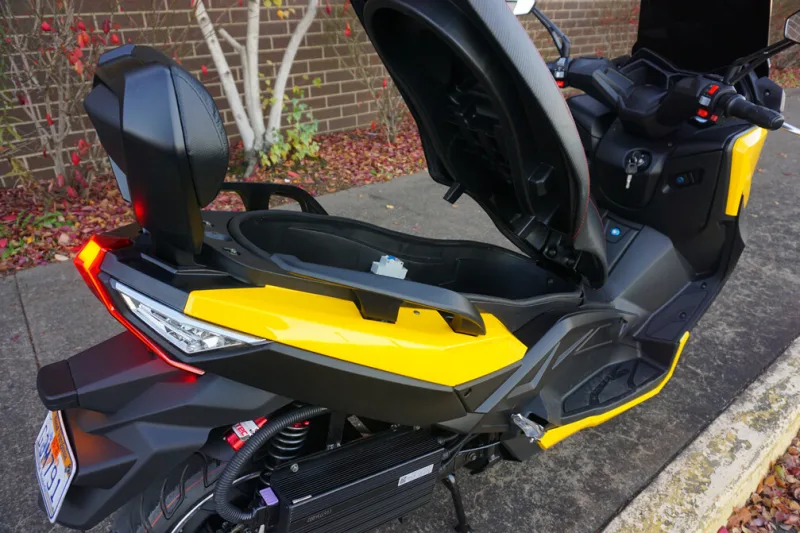 ZEV S15000 Lr 2026 Image: 1 ZEV S15000 Lr 2026 71952