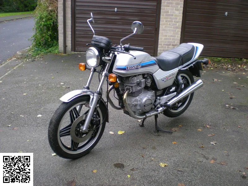 Honda CB 250 N (reduced Effect) 1981 Image: 1 Honda CB 250 N (reduced Effect) 1981 54424