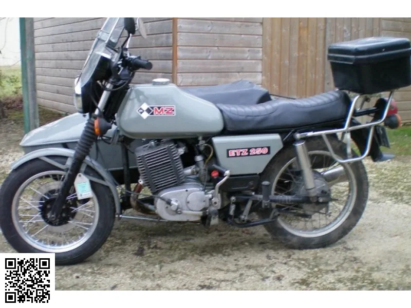 1988 MuZ ETZ 250 (with Sidecar)